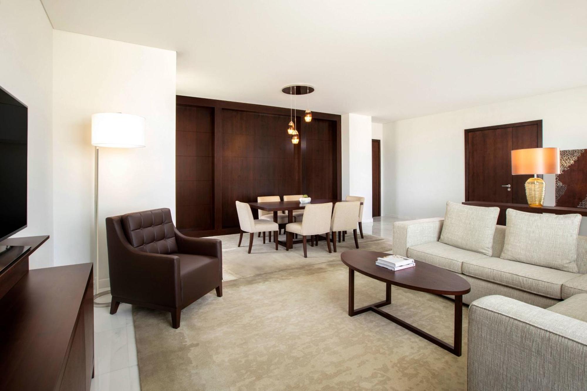होटल Jw Marriott 5*